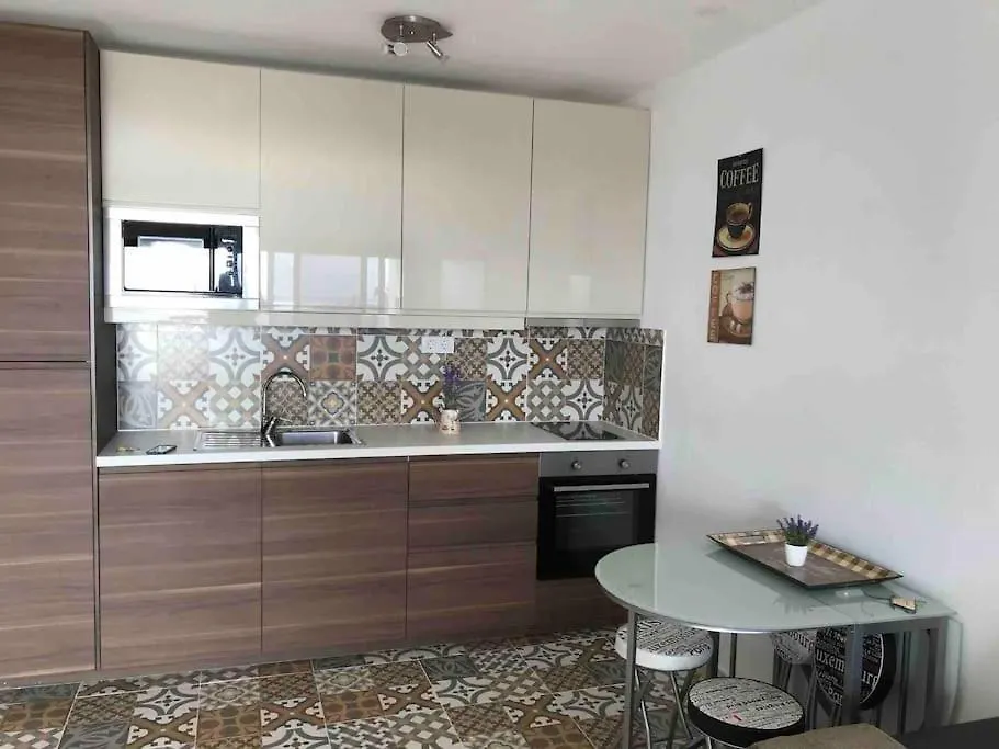 Stunning 2 Bedroom Vacation Rental Vv On Seafront Puerto del Carmen  0*, Puerto del Carmen (Lanzarote)